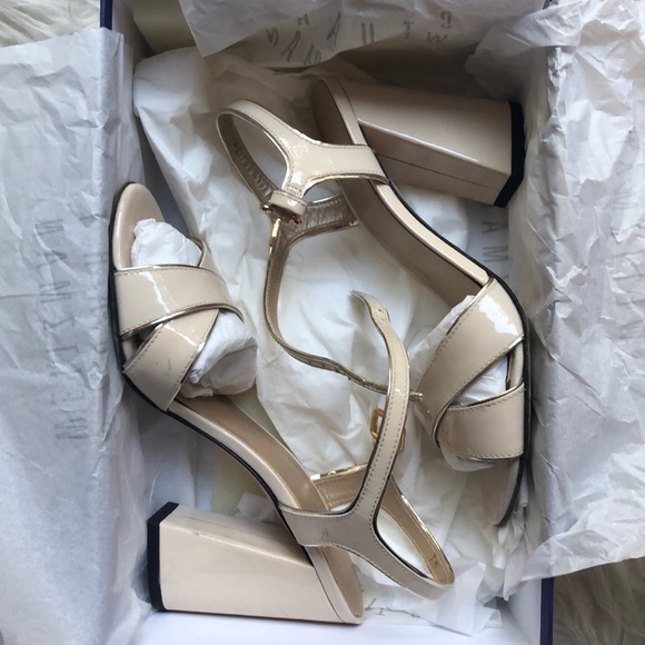 Stuart Weitzman Shoes - Stuart weitzman Sunlover Sandels in Nude